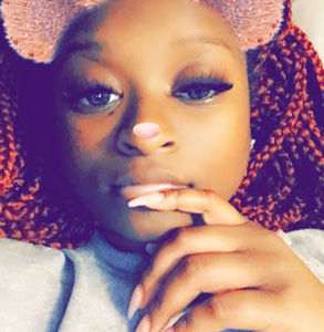 Meet your Posher, Latavia